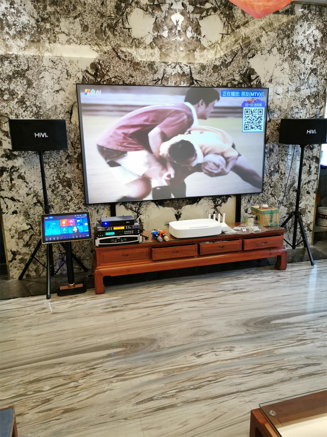 别墅客厅娱乐系统案例